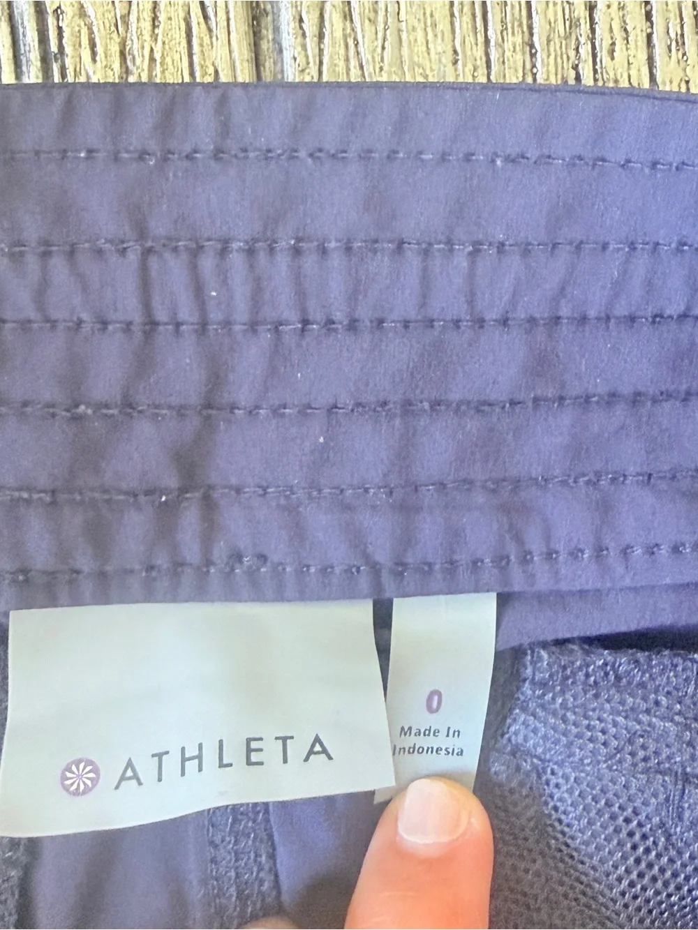 Athleta Navy Drawstring Cargo Active Shorts